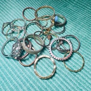 Elegant Mixed Metal Ring Set of 21